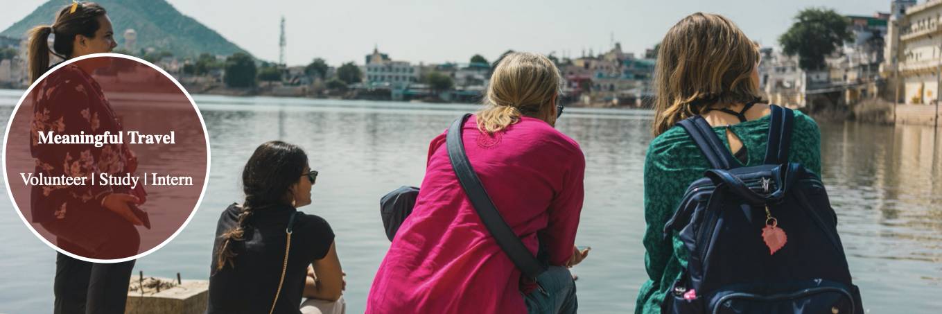 Volunteer travellers in Pushkar Rajasthan